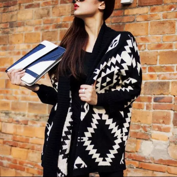 MODA ME COUTURE Sweaters - COZY CARDIGAN